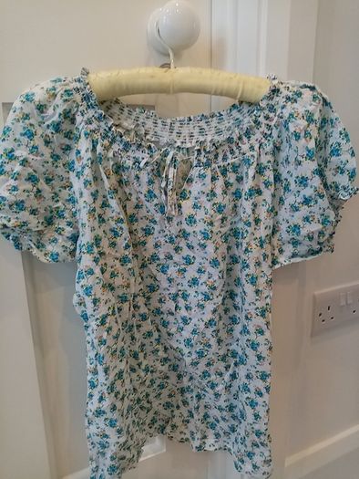 Ladies Summer top