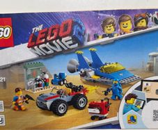 Lego The LEGO Movie 2 Emmet and Benny's 'Build and Fix' Workshop! 70821
