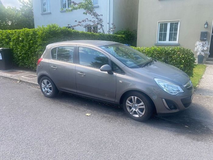 Opel Corsa 2012 brand new nct