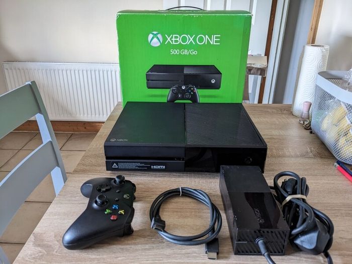 Xbox One 500GB console,  boxed with controller and cables.