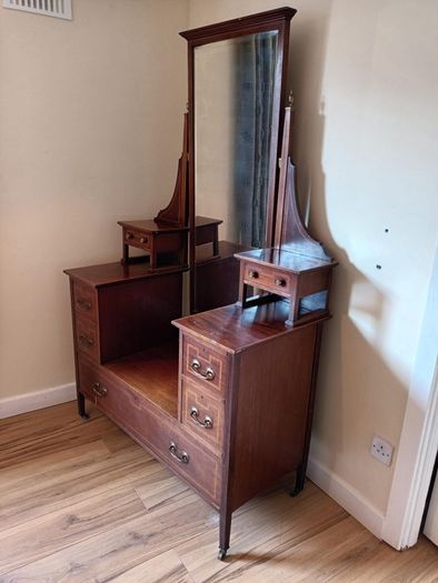 Antique Victorian Dressing Table