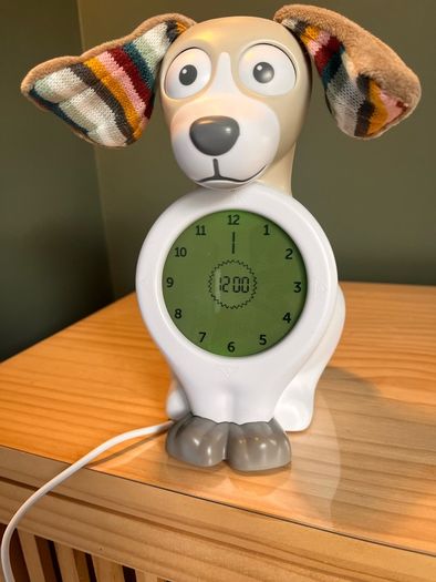 Zazu Davy the dog sleep trainer clock
