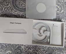Brand New Genuine Magic Trackpad cable charger and box