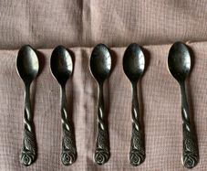 silver spoons - arts crafts