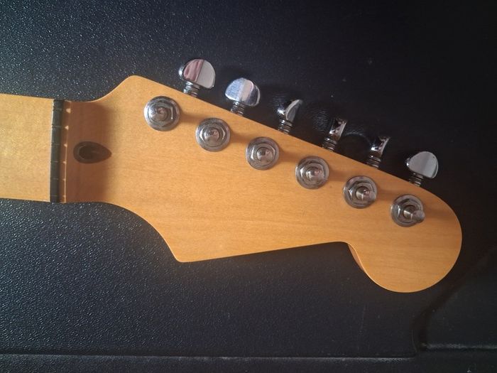 Warmoth Strat neck