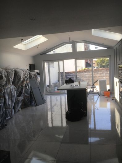Tiler, bathroom fitters, kitchen fitters, handyman