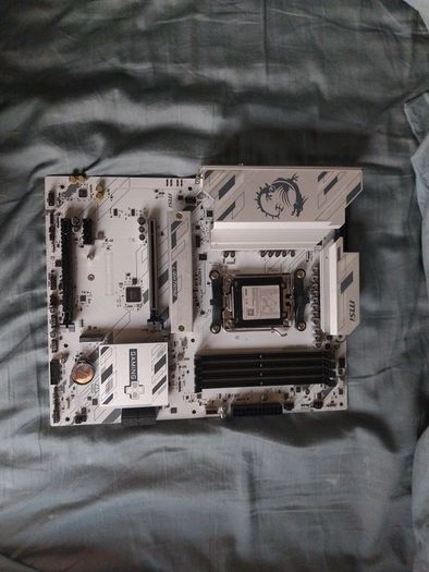 B850 WIFI Motherboard