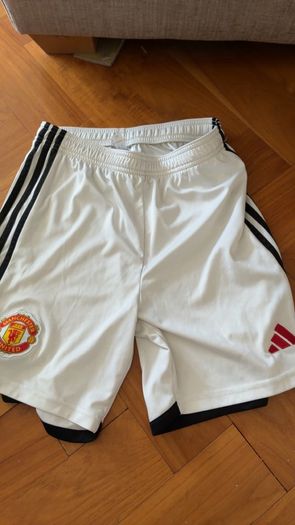 Man Utd shorts