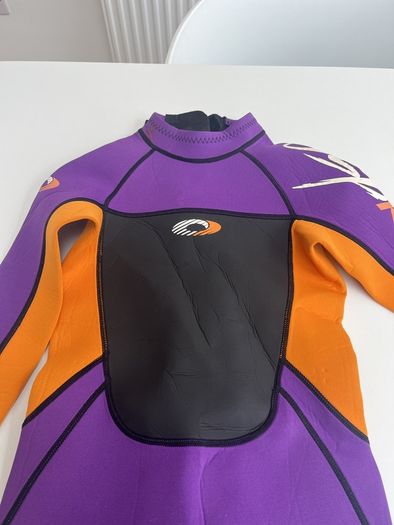 Girl's Osprey wetsuit .