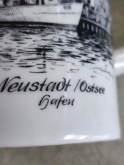Vintage Porcelain  Altenkunstadt Germany Cityscape Skyline TANKER Stein Berlin
