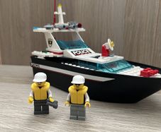 Lego police wave cops