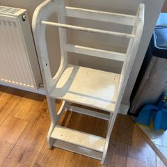 kitchen helper step up leaning tower