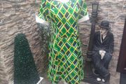 Vintage 60s 70s green Geometric print dress