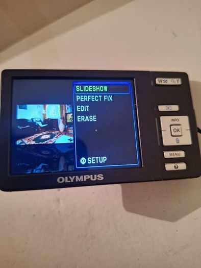 Olympus X-960 digital camera With 4GB Memory Card