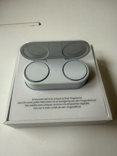Microsoft Surface Earbuds