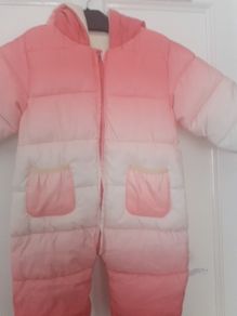 New baby girl snowsuit padded with fleece lining throughout .New .No tags but never worn .12 euro .