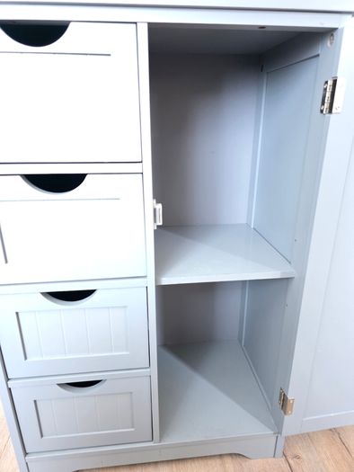 Bathroom cabinet