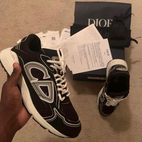 Brand new Dior b30 all size in stock
