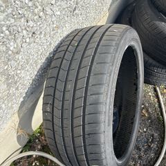 225/40/18 car tyre