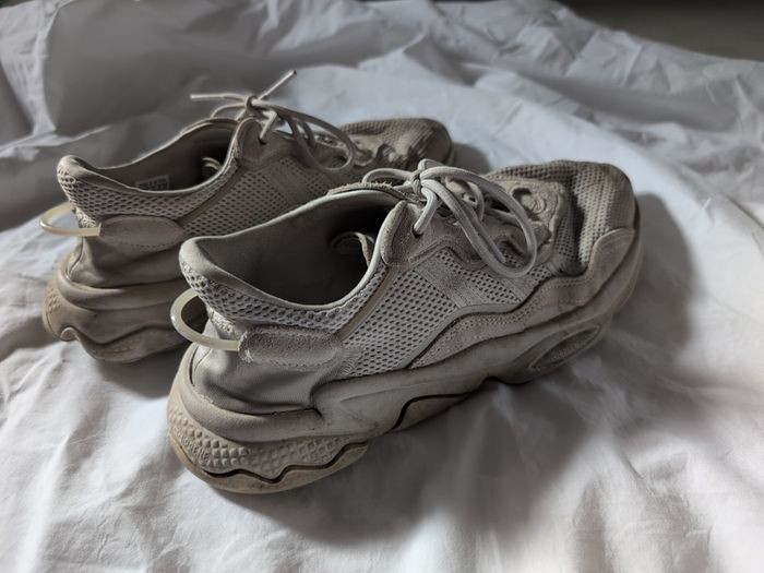 Adidas Ozweego Off White UK8.5