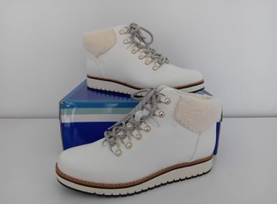 White Mountain Ankle Boots (bnib)