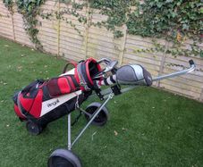 golf club set including bag and trolley