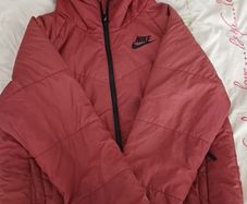 Nike puffer