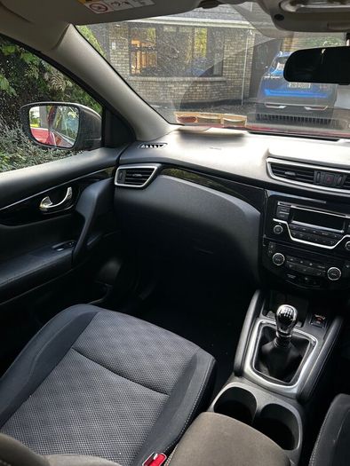 Nissan Qashqai 2015