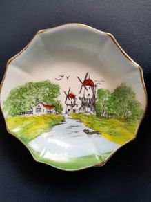 CUP & SAUCER - Vintage - Windmill Design