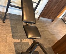 weights bench
