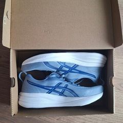 Asics trainers brand new and purchased in the last 2 weeks. Worn once but have no receipt to return.   Size: UK 9, EUR 44, US 10