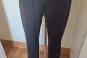 Vivess black sports bottoms size UK14 EU42 Postage included