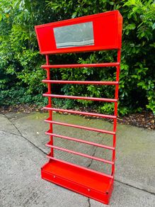 Large Shop Display Stand Mirror Above And Lockable Base
