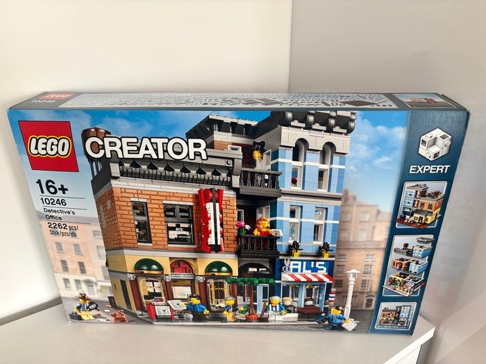LEGO Creator Lot 6 Sets - 10232 10251 10246 10260 10218 10243