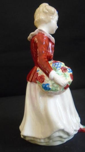 Paragon Ware/Royal Doulton Flower Girl Figurine