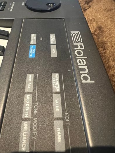 Roland Alpha Juno 2