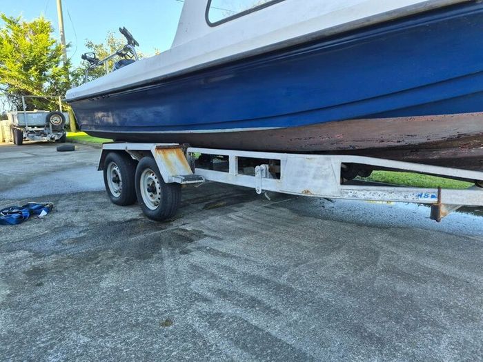 Boat- 20ft Dory