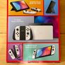 Nintendo Switch OLED + accessories Image 7