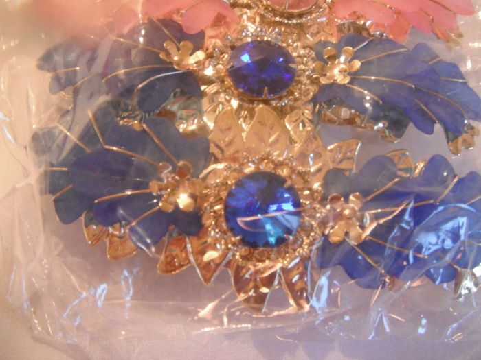 Decorative Hair Clips x 12 for Sale