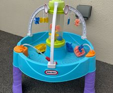 Little Tikes water table