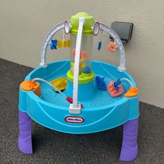 Little Tikes water table