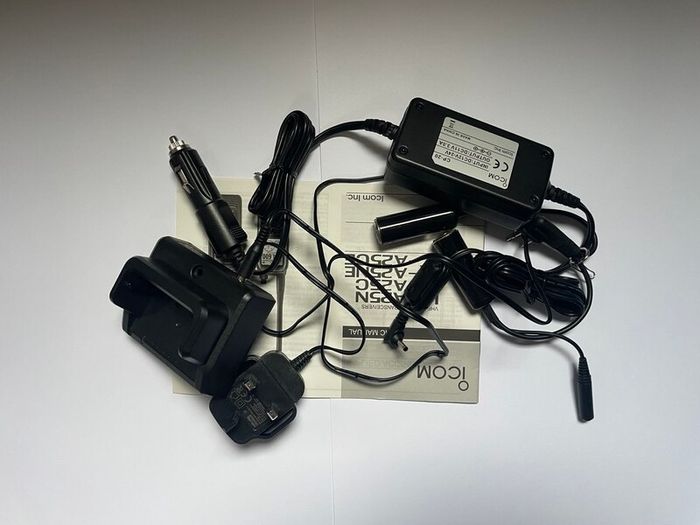 Icom IC-A25NE Pro Pack Com / Nav VHF Portable Transceiver