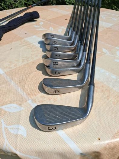 golf stand bag and clubs