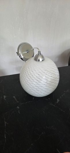 Glass light fitting