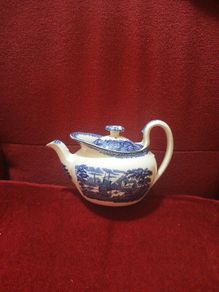 Wedgwood Batchelor Blue White Teapot