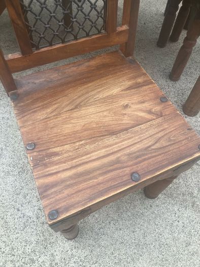 table and chairs