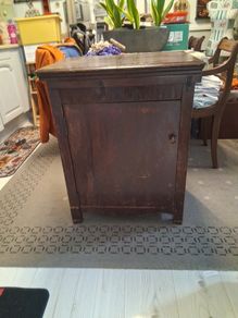 1920- 1950s Singer sewing machine cabinet