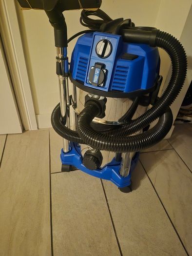 hoover