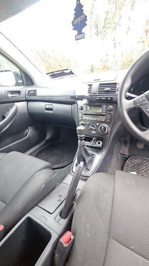 toyota avensis 2008 diesel for breaking