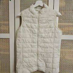 Off-white gilet S Dunnes
